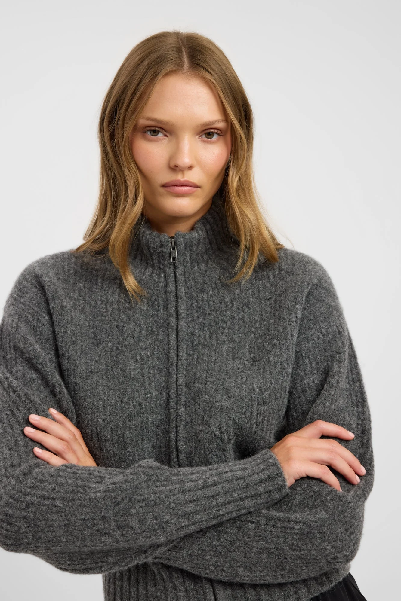 Irina Zip Cardigan - Image 3