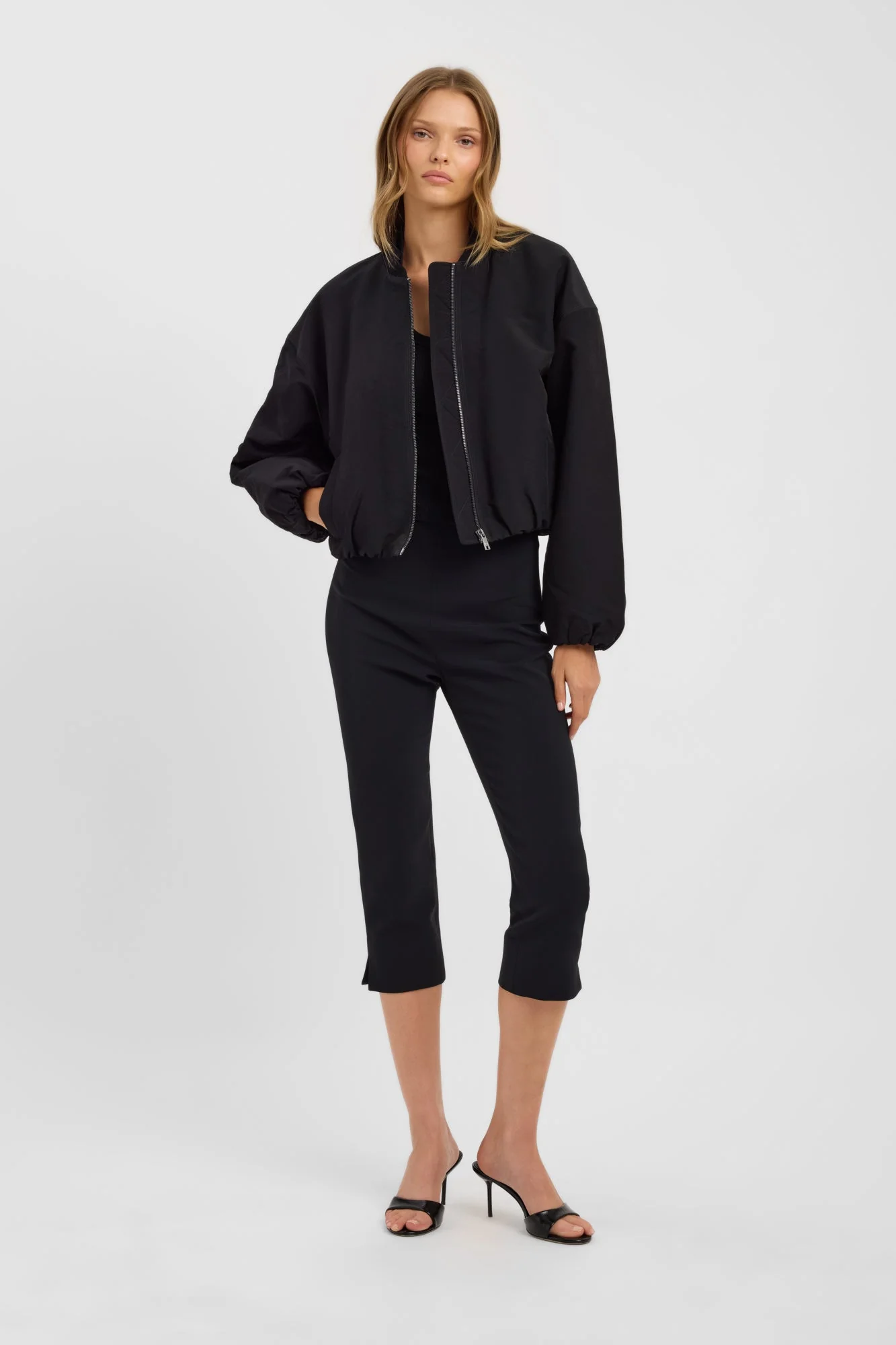 Kora Bomber - Image 3