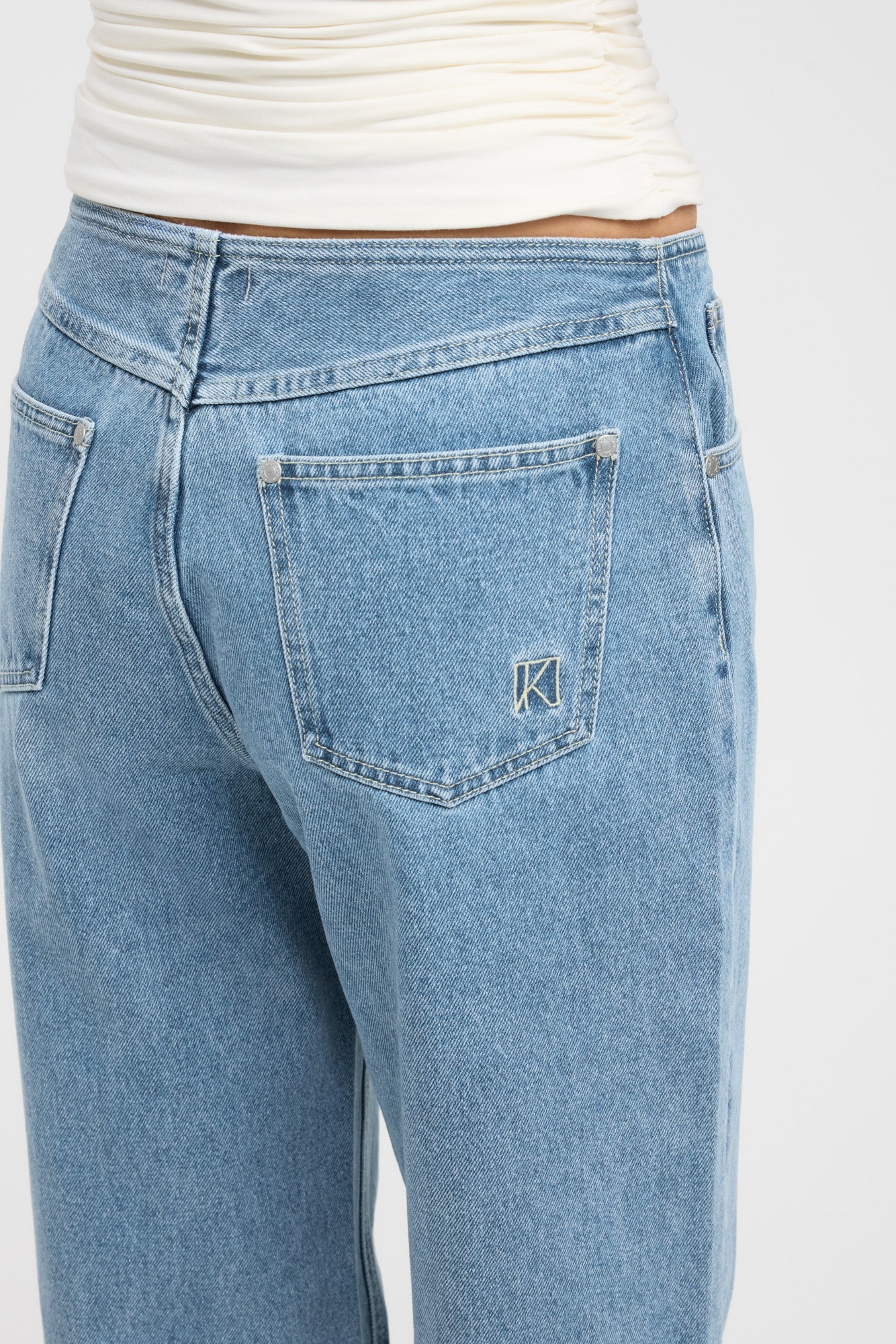 Steele Jean - Image 3